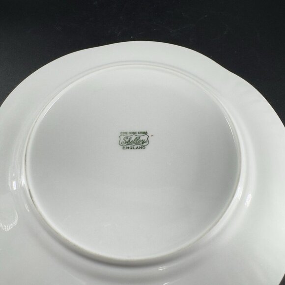 Shelley Dainty White Dish Plate Set Flower Shaped Gold Trim Set 4 Bone China Set - Picture 4 of 12